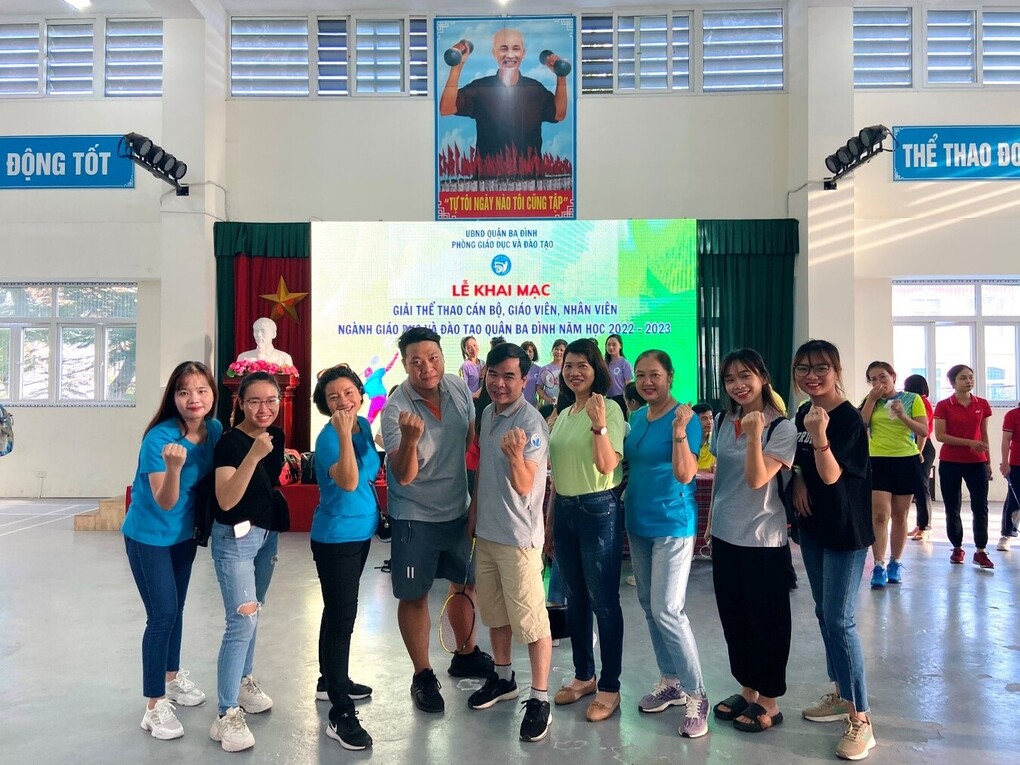 Trường Tiểu học Vạn Phúc sôi nổi tham gia giải thể thao cán bộ, giáo viên, nhân viên Ngành GDĐT quận Ba Đình, hướng tới kỉ niệm 40 năm kỉ niệm Ngày Nhà giáo Việt Nam (20/11/1982 - 20/11/2022)