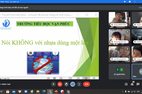 Học sinh Trường Tiểu học Vạn Phúc tích cực tham gia cuộc thi Sáng tạo về môi trường Vì một sân chơi Việt Nam năng động và xanh hưởng ứng Tháng nói không với nhựa dùng một lần
