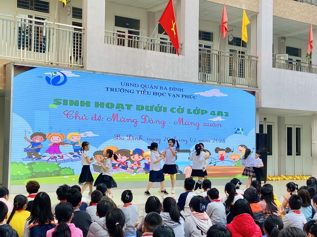 Sinh hoạt dưới cờ lớp 4A3: Rộn ràng với Chủ đề “Mừng Đảng - Mừng xuân”