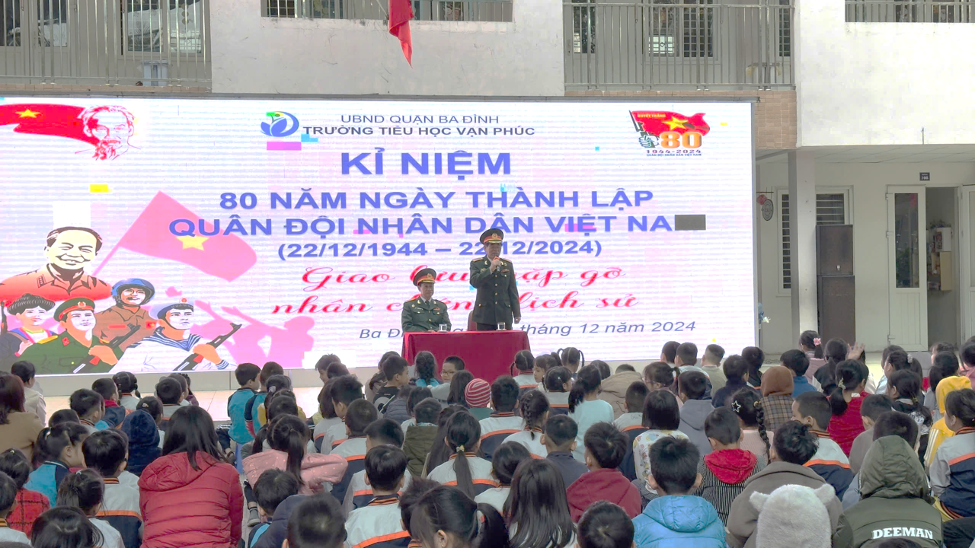 Tái hiện lịch sử đầy ý nghĩa trong buổi gặp mặt, giao lưu nhân chứng lịch sử kỉ niệm 80 năm Ngày thành lập Quân đội nhân dân Việt Nam (22/12/1944-22/12/2024)