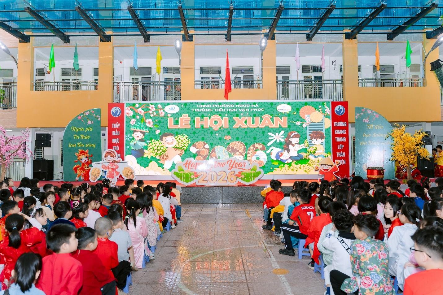 LỄ HỘI XUÂN 2026 – NGÀY HỘI TRẢI NGHIỆM VĂN HÓA ĐẶC SẮC CỦA HỌC SINH TRƯỜNG TIỂU HỌC VẠN PHÚC