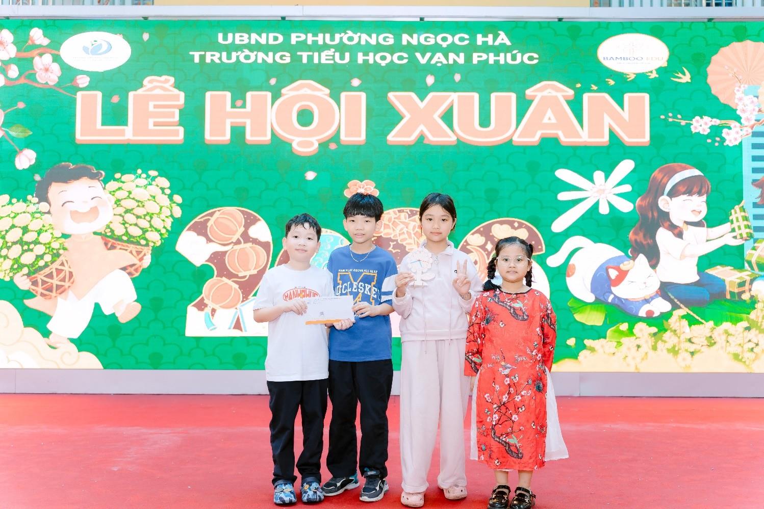 LỚP 3A1 VỚI NIỀM VUI PHẤN KHỞI TẠI LỄ HỘI XUÂN ĐẦU NĂM 2026