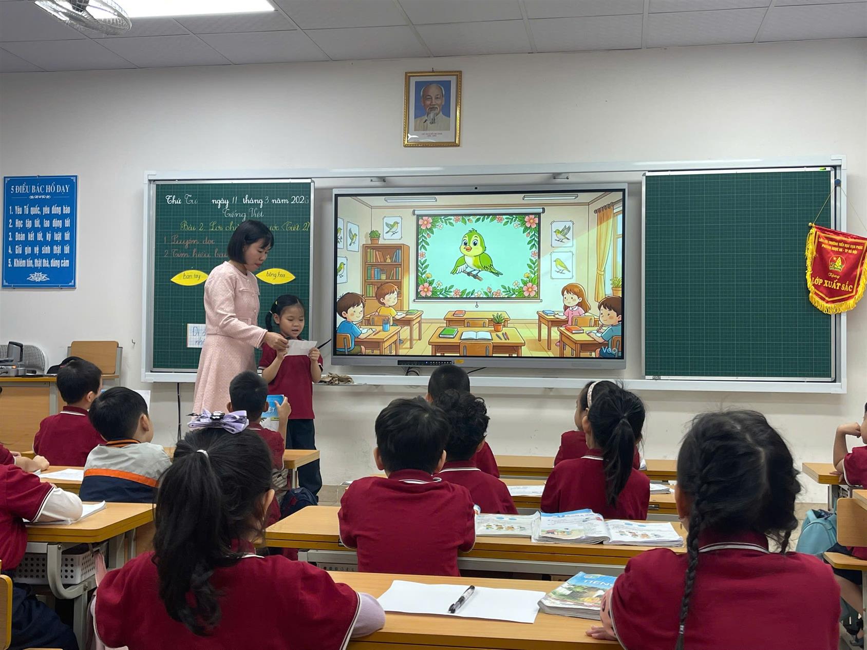 HỘI GIẢNG TIẾNG VIỆT LỚP 1: “LỜI CHÀO ĐI TRƯỚC” – TIẾT HỌC NHỎ LAN TỎA BÀI HỌC LỚN