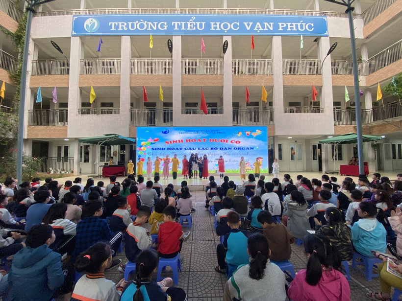 C:\Users\Techsi.vn\Desktop\Ảnh 2022-2023\CLB đàn\z4214441360499_dcd6812f3535ff060786b36fbf1ee0fa.jpg