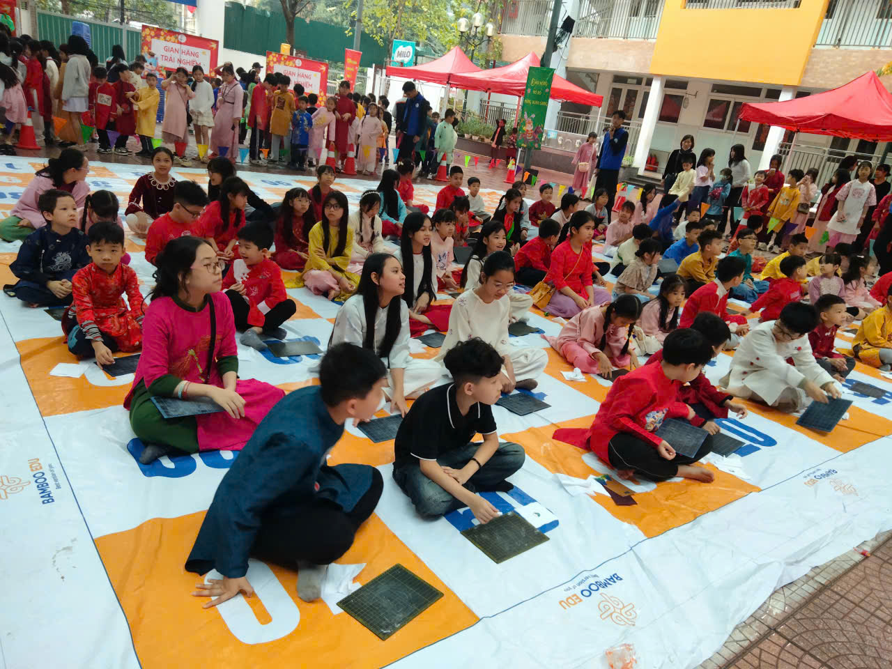 C:\Users\84356\Downloads\1 rcv.jpg