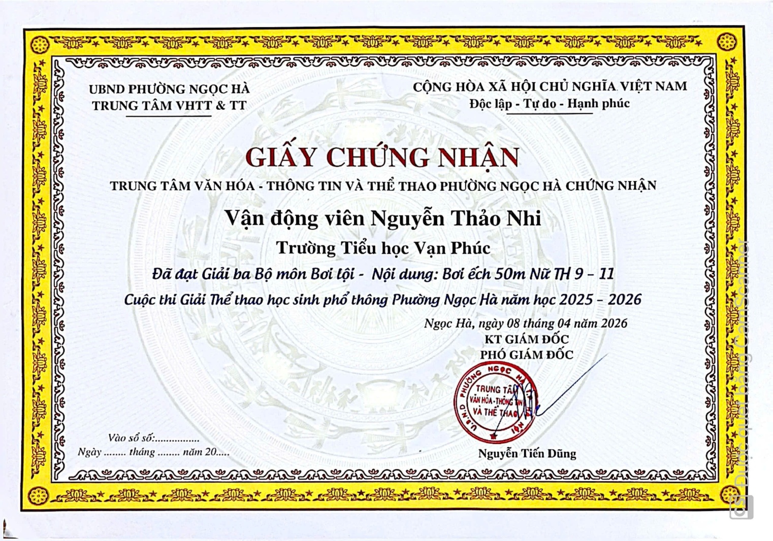 C:\Users\84356\Desktop\WEB\bơi.jpg