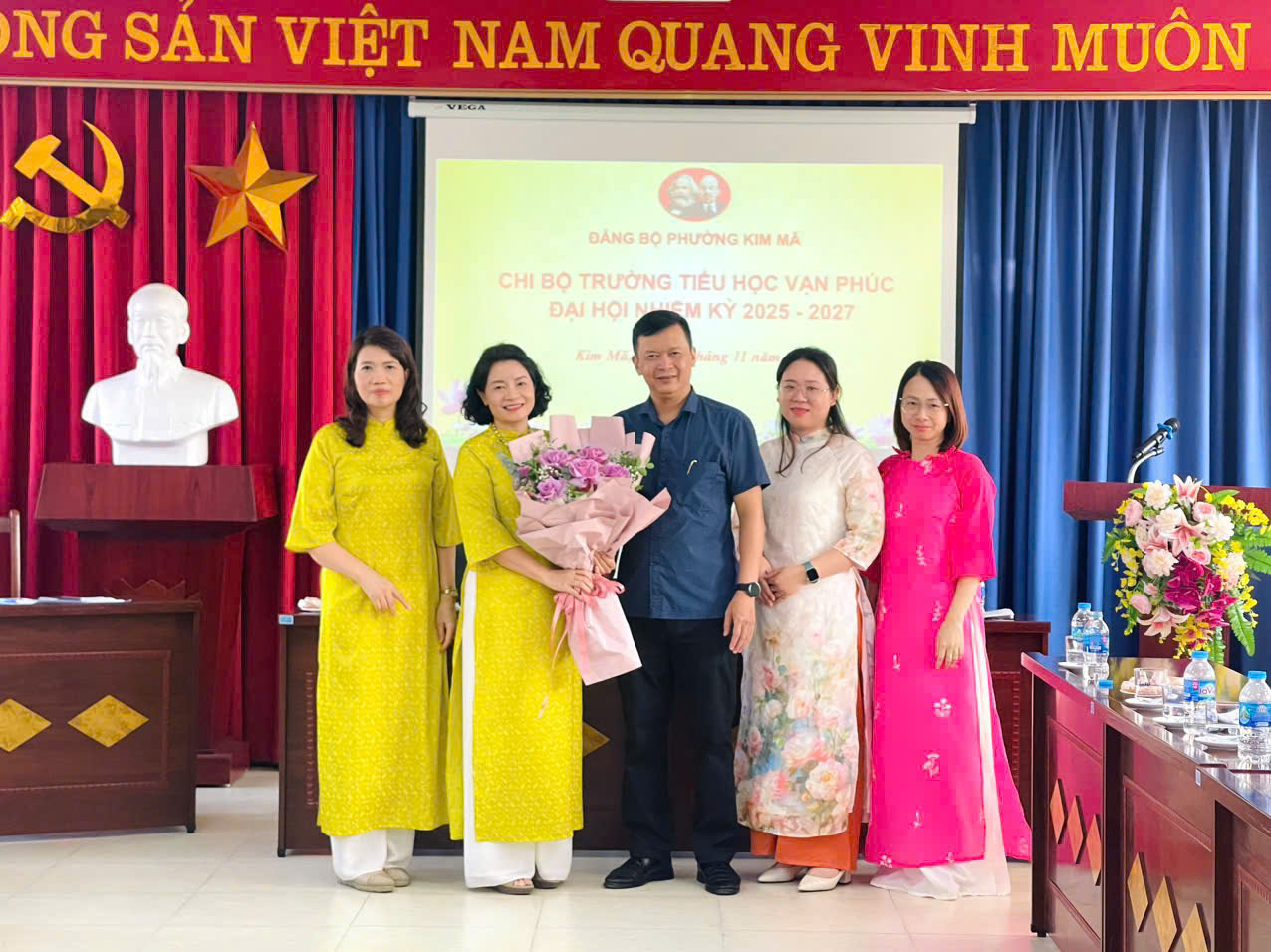 Đại hội Chi bộ Trường Tiểu học Vạn Phúc nhiệm kỳ 2025-2027