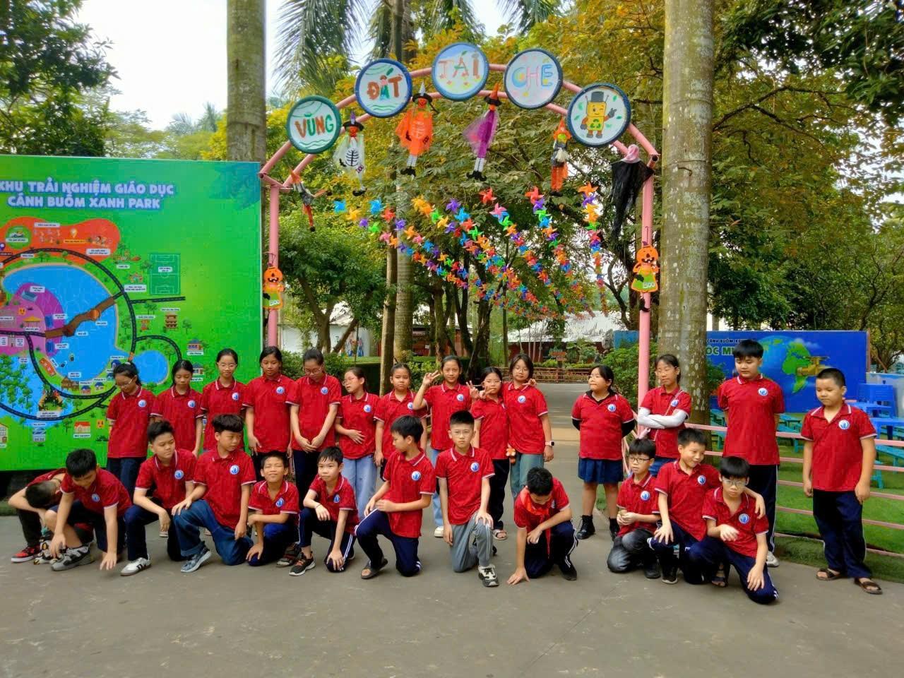 CHUYẾN THAM QUAN TRẢI NGHIỆM THỰC TẾ VÔ CÙNG BỔ ÍCH VÀ LÍ THÚ CỦA HỌC SINH LỚP 5A3 TRƯỜNG TIỂU HỌC VẠN PHÚC